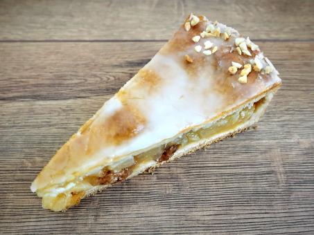 Gedeckter Apfelkuchen